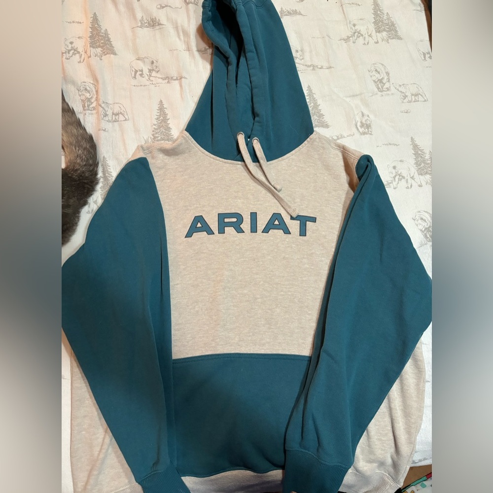 Ariat sweater